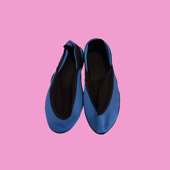 Personaliza tus  zapatos de agua para  tus vacaciones